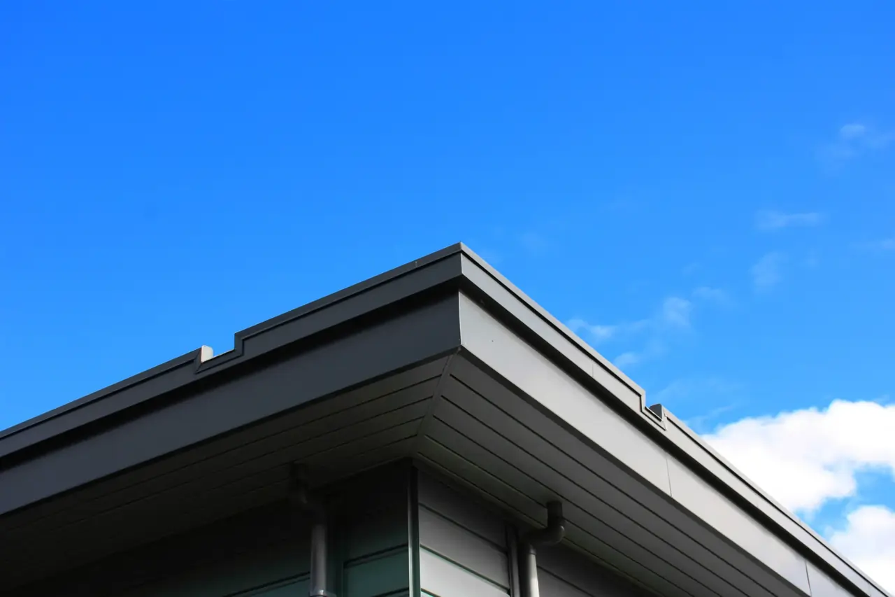 Renovatie van een plat dak met duurzame EPDM dakbedekking